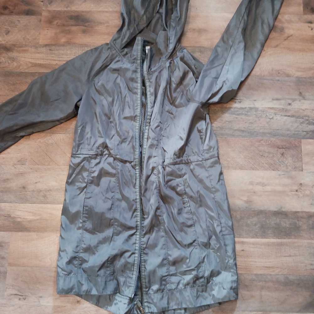 Women's raincoat